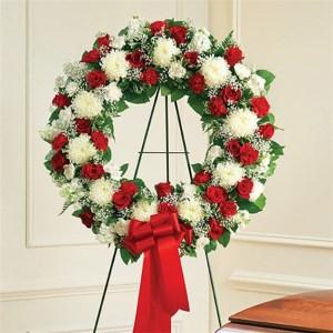 Red & White Standing Wreath – CHRISTELL'S FLOWERS, Killeen TX