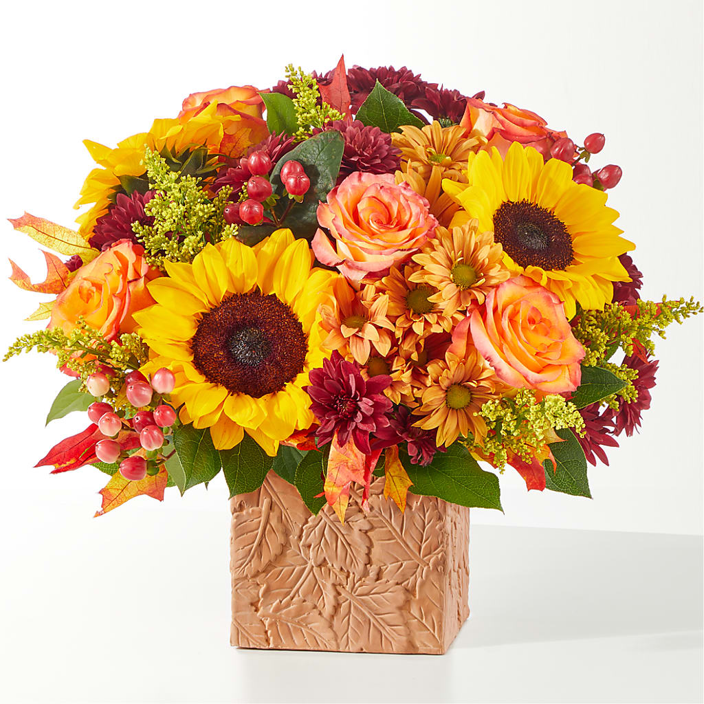 The Outdoors Bouquet – CHRISTELL'S FLOWERS, Killeen TX