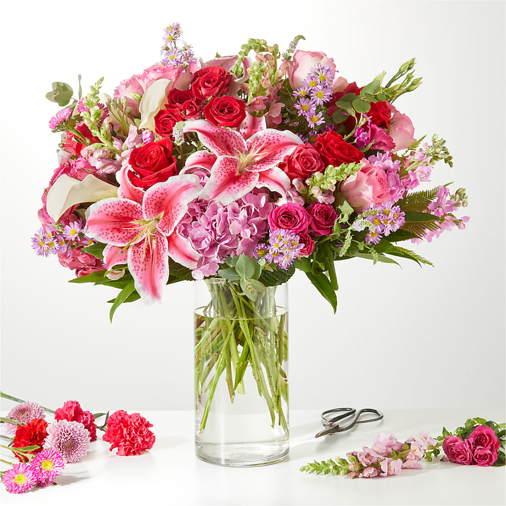 Swooning Over You - A Luxury Florist Original – CHRISTELL'S FLOWERS, Killeen TX