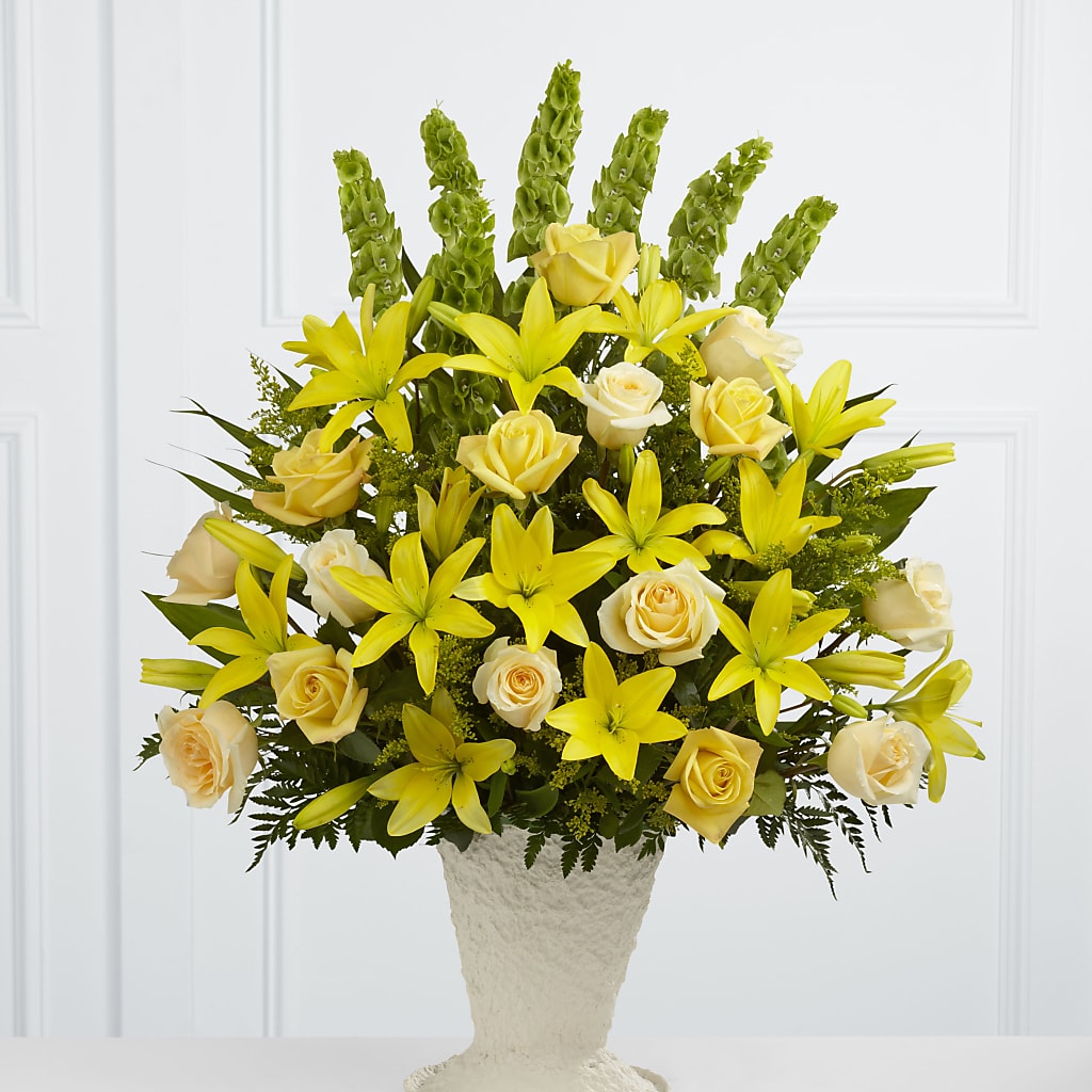 Golden Memories Arrangement – CHRISTELL'S FLOWERS, Killeen TX