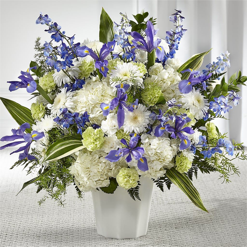 Soft Serenity Floor Basket – CHRISTELL'S FLOWERS, Killeen TX