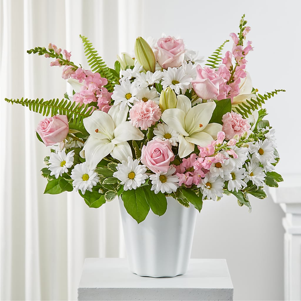 Soft Touch Tabletop Basket – CHRISTELL'S FLOWERS, Killeen TX