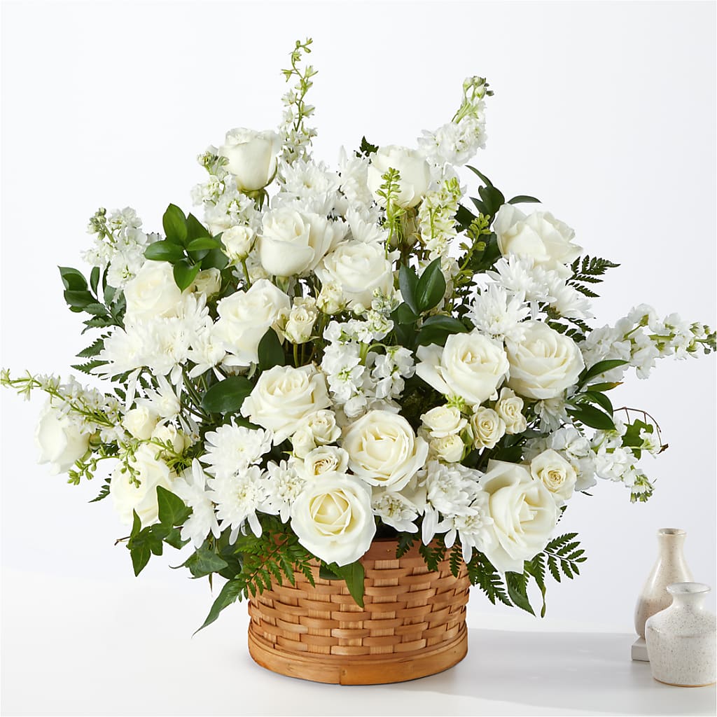 Heartfelt Condolences Arrangement – CHRISTELL'S FLOWERS, Killeen TX