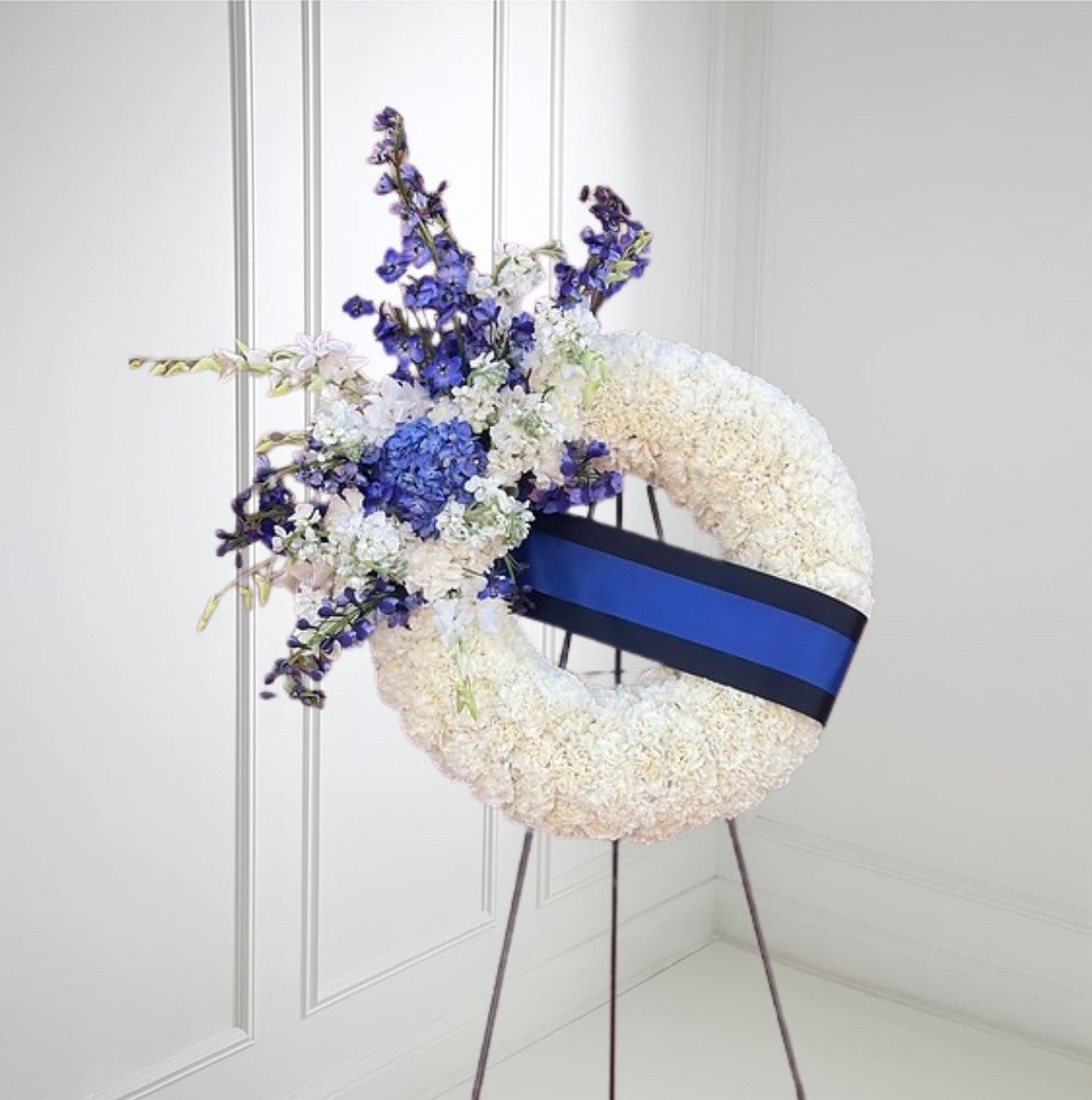 In Service & Sacrifice Standing Wreath – CHRISTELL'S FLOWERS, Killeen TX