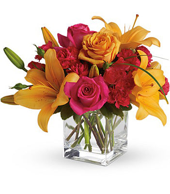 Uniquely Chic – CHRISTELL'S FLOWERS, Killeen TX