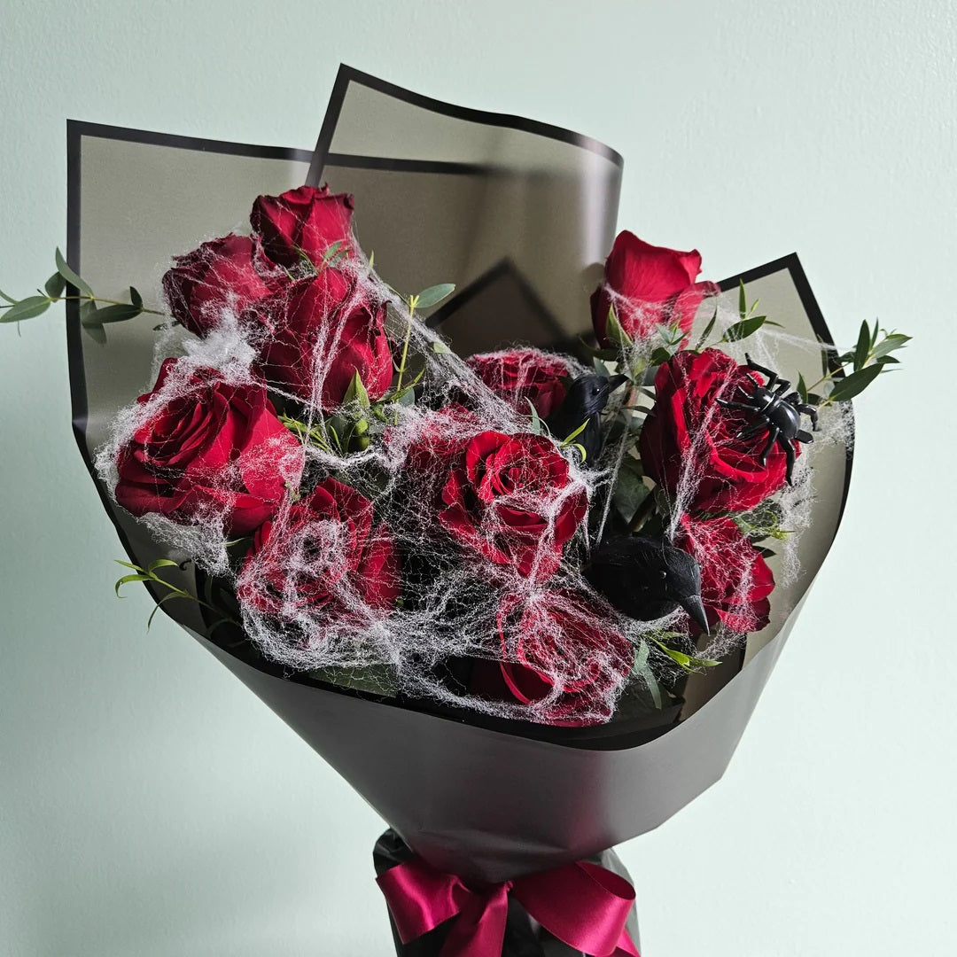 Webbed Passion Rose Bouquet – CHRISTELL'S FLOWERS, Killeen TX