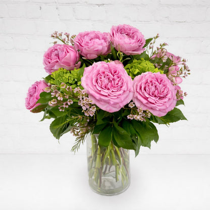 Matcha Berry Bouquet – CHRISTELL'S FLOWERS, Killeen TX
