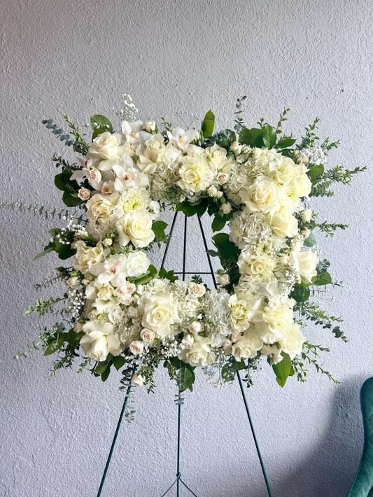 Serenity Square Standing Wreath