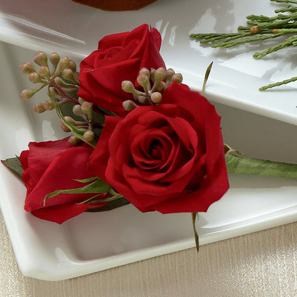Red Spray Rose Boutonniere – CHRISTELL'S FLOWERS, Killeen TX