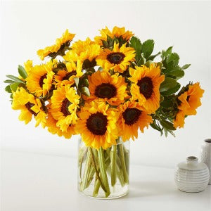 Honeybee Mini Sunflower Bouquet